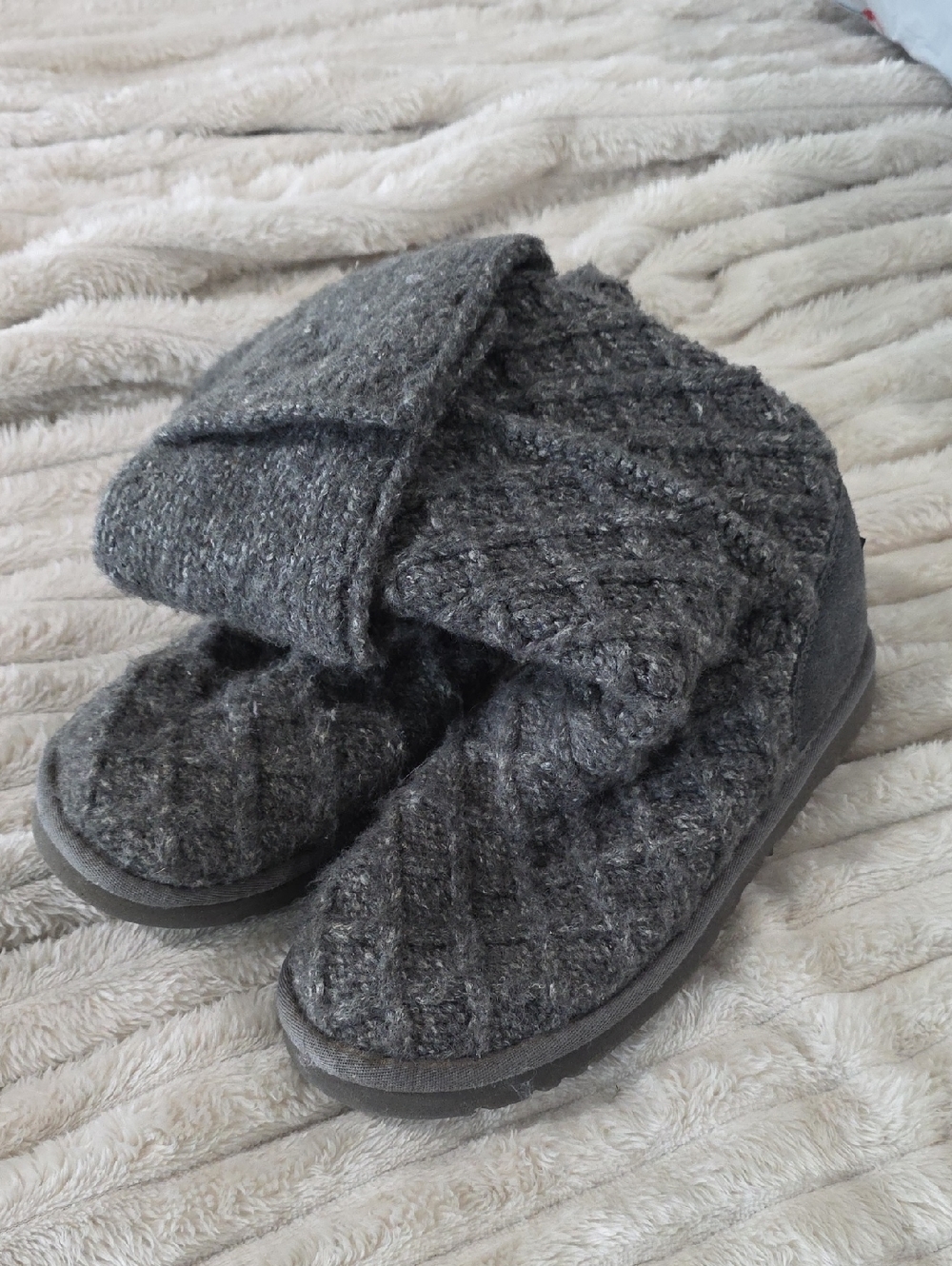 Cozy Ugg Gray Slipper Boots